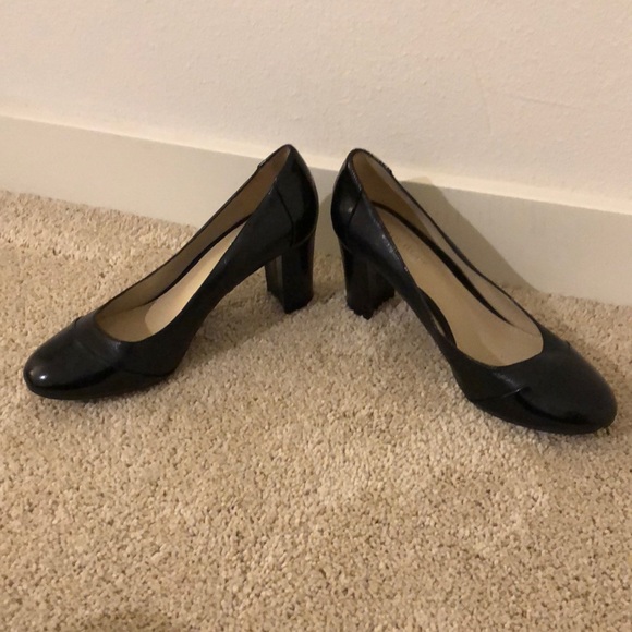 Naturalizer comfort heels - Picture 1 of 3